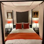 Chateau De D'hotes 4*