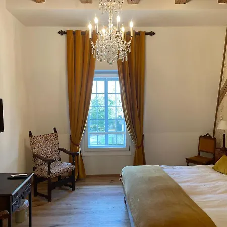 Chateau De D'hotes Mathod