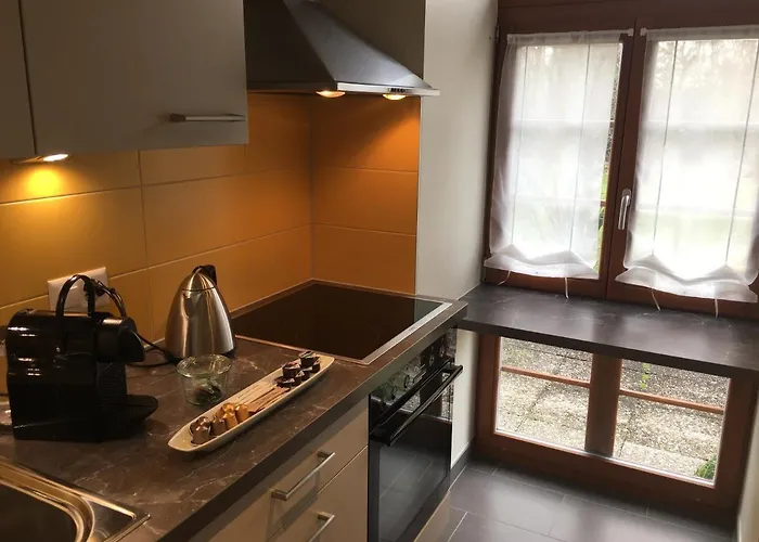 Chateau De D'hotes 4*