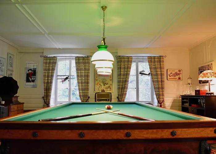 Château De D'hôtes 4* Mathod