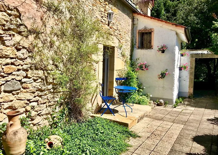 Chateau De D'hotes Bed & Breakfast Mathod