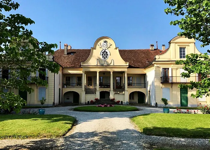 Château De D'hôtes 4* Mathod